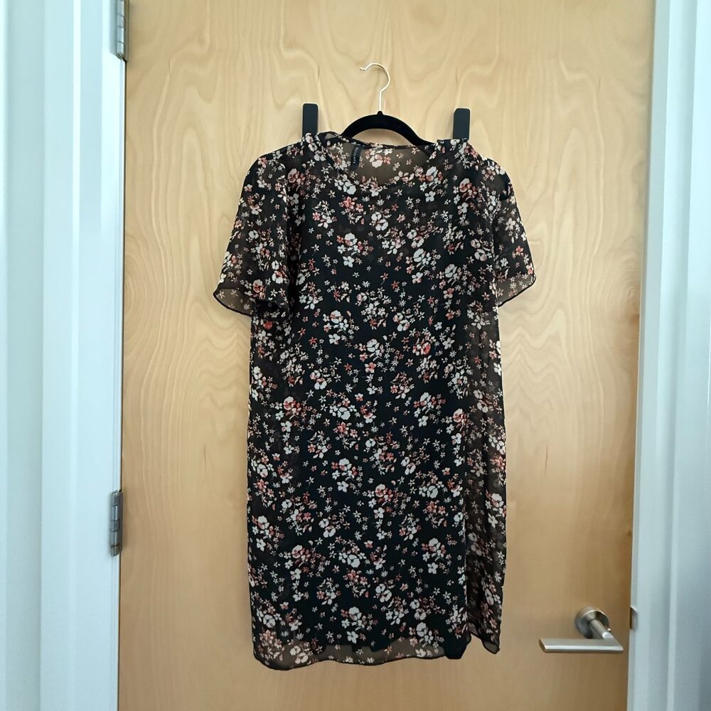 Knot Sisters Black Floral Chiffon Mini Dress – Size S